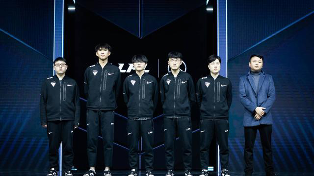 造了大量机 造了大量机