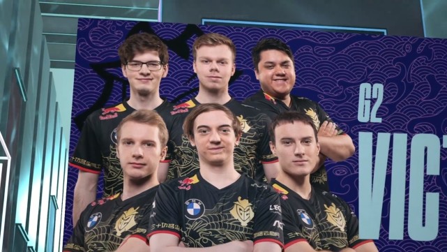 中扮演更为 中扮演更为